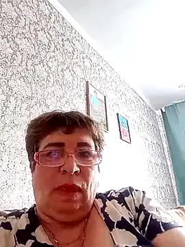 Snapshot of Lee_Nell chatting on 03-06-25, 08:19 Lee Nell online show from 03-06-25, 08:19