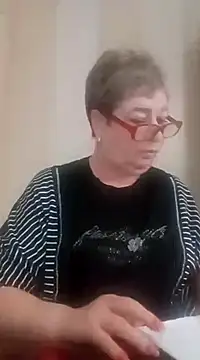 Snapshot of Lee_Nell chatting on 03-18-25, 02:25 Lee Nell online show from 03-18-25, 02:25