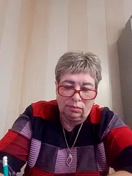 Snapshot of Lee_Nell chatting on 03-21-25, 04:06 Lee Nell online show from 03-21-25, 04:06
