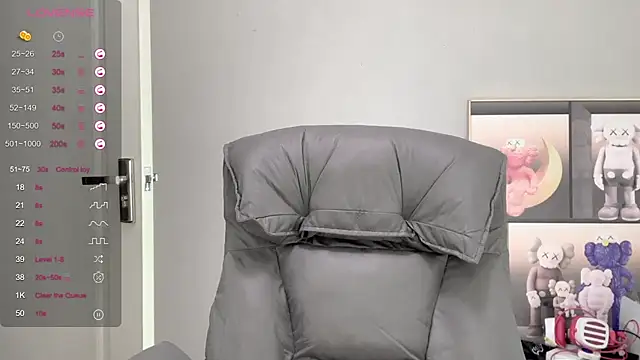 Snapshot of UU-1314 chatting on 09-20-25, 10:38 UU-1314 online show from 09-20-25, 10:38