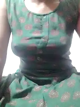 rituporna2004 online show from 01-15-25, 02:24