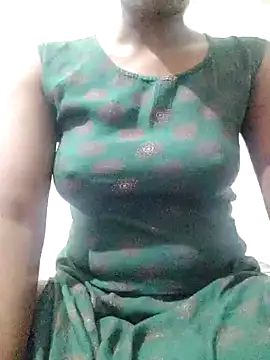 rituporna2004 online show from 03-21-25, 12:06