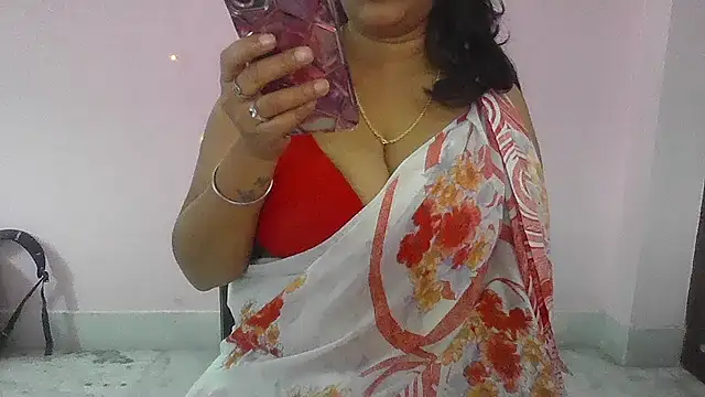 Snapshot of my-laila chatting on 01-07-26, 08:17 my-laila online show from 01-07-26, 08:17