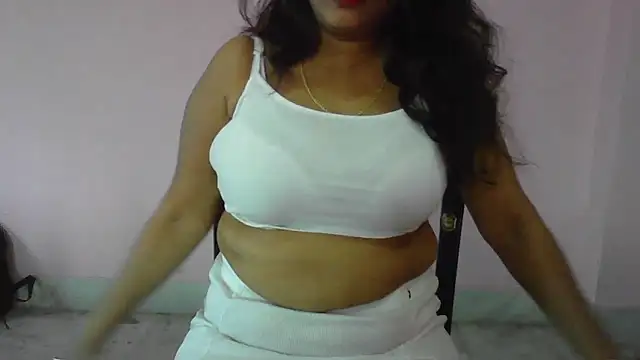 Snapshot of my-laila chatting on 02-15-26, 07:51 my-laila online show from 02-15-26, 07:51