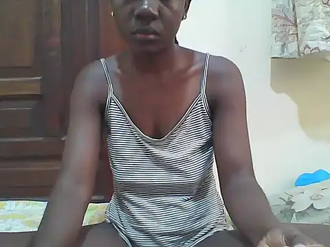 Snapshot of Ebony_Sweetcandy chatting on 02-20-26, 02:28 Ebony Sweetcandy online show from 02-20-26, 02:28