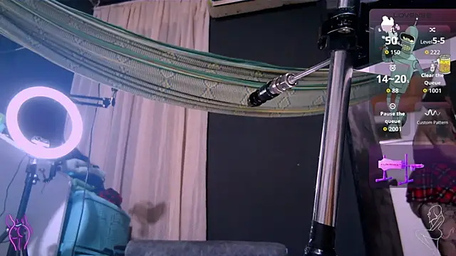 waterfalls girl online show from 11-07-25, 12:54