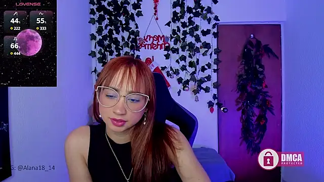 Snapshot of Alana_Pherson chatting on 12-29-24, 05:42 Alana Pherson online show from 12-29-24, 05:42