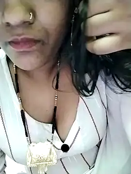 Snapshot of IslamicPimento chatting on 02-07-25, 07:18 IslamicPimento online show from 02-07-25, 07:18