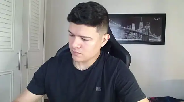 Plug Control online show from 12-23-24, 03:23