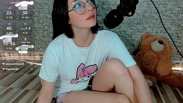 Snapshot of emma_unu chatting on 04-09-26, 06:19 emma unu online show from 04-09-26, 06:19