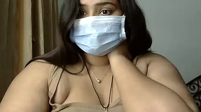 cutelady65 online show from 01-12-25, 03:03