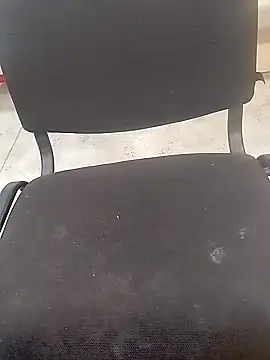 Snapshot of Malluk7 chatting on 12-28-24, 02:32 Malluk7 online show from 12-28-24, 02:32