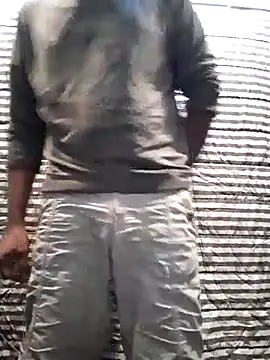 Snapshot of Malluk7 chatting on 10-11-25, 03:10 Malluk7 online show from 10-11-25, 03:10