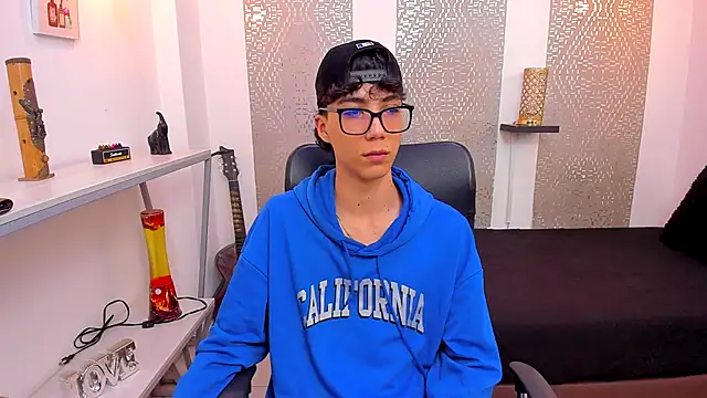 Nikolay Gregori online show from 10-02-25, 05:47