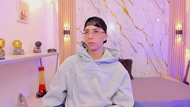 Nikolay Gregori online show from 03-13-26, 04:41