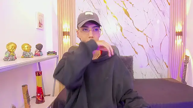 Nikolay Gregori online show from 04-23-26, 04:24