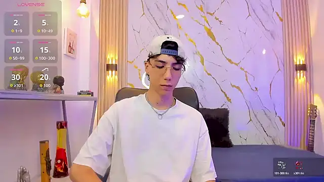 Nikolay Gregori online show from 04-26-26, 03:59