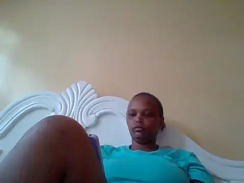 Snapshot of Sexxy-Shie chatting on 10-06-25, 06:00 Sexxy-Shie online show from 10-06-25, 06:00