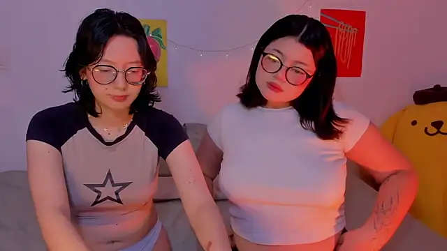 Snapshot of Gaby_Danna chatting on 11-25-25, 11:05 Gaby Danna online show from 11-25-25, 11:05