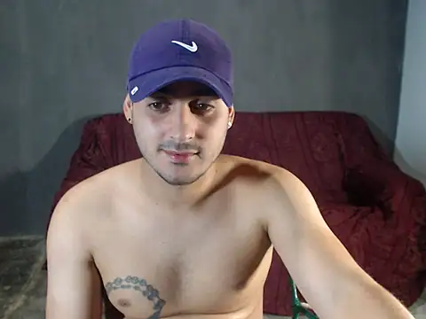 Snapshot of xxxxhotxoxo chatting on 04-09-26, 05:29 xxxxhotxoxo online show from 04-09-26, 05:29