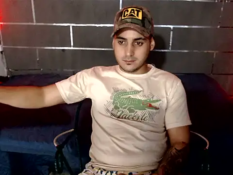 Snapshot of xxxxhotxoxo chatting on 05-26-26, 03:46 xxxxhotxoxo online show from 05-26-26, 03:46