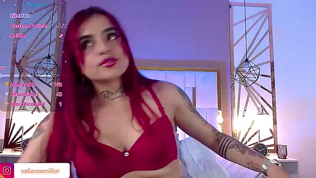 Snapshot of valeriee_millerr_ chatting on 12-16-24, 06:49 valeriee millerr online show from 12-16-24, 06:49