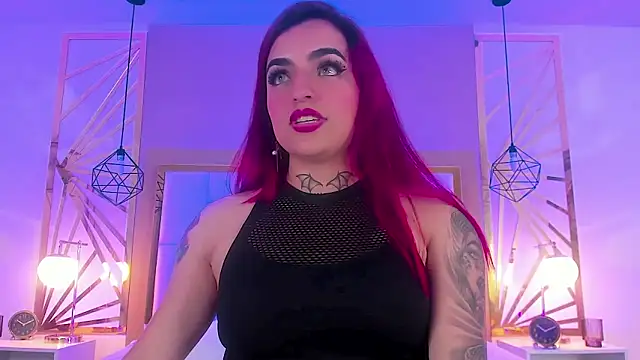 Snapshot of valeriee_millerr_ chatting on 01-03-25, 06:14 valeriee millerr online show from 01-03-25, 06:14