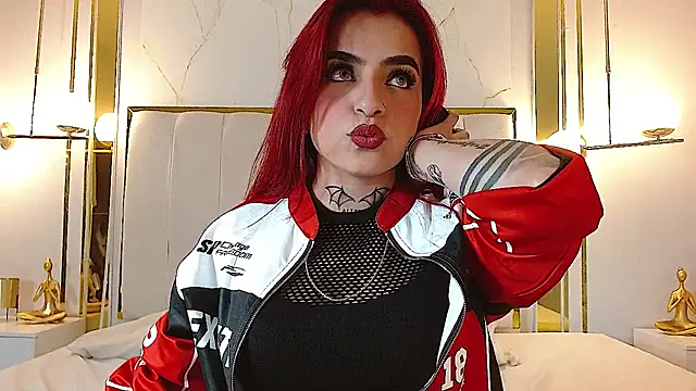 Snapshot of valeriee_millerr_ chatting on 02-12-25, 06:19 valeriee millerr online show from 02-12-25, 06:19