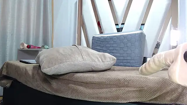 Eda Bonne online show from 03-01-25, 03:27