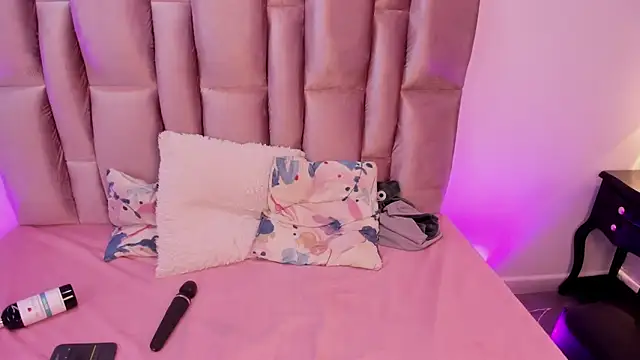 NikyBrookss online show from 04-01-26, 01:41