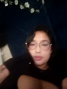 Snapshot of kitty_roouse chatting on 05-05-26, 04:48 kitty roouse online show from 05-05-26, 04:48