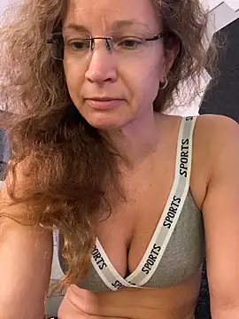 AnnikaRose online show from 06-13-26, 03:15