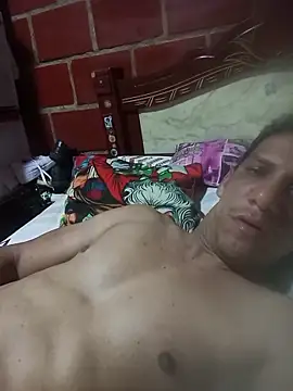 Snapshot of Elvergon3456 chatting on 10-25-25, 12:02 Elvergon3456 online show from 10-25-25, 12:02