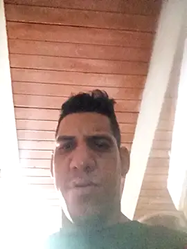 Snapshot of Elvergon3456 chatting on 12-20-25, 02:02 Elvergon3456 online show from 12-20-25, 02:02