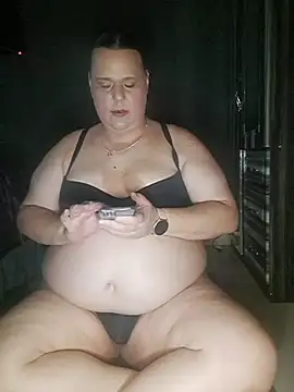 Snapshot of Durbanshemale41 chatting on 12-14-25, 10:20 Durbanshemale41 online show from 12-14-25, 10:20