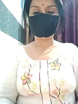 Aishwaryaa 69 online show from 03-10-25, 04:03