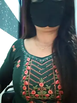 Aishwaryaa 69 online show from 03-18-25, 04:37