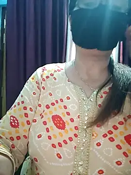 Aishwaryaa 69 online show from 09-27-25, 08:08