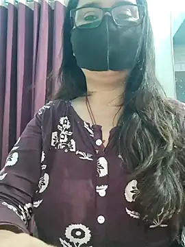Snapshot of Aishwaryaa_69 chatting on 06-07-26, 01:54 Aishwaryaa 69 online show from 06-07-26, 01:54
