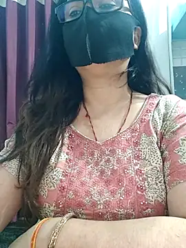 Snapshot of Aishwaryaa_69 chatting on 06-26-26, 11:36 Aishwaryaa 69 online show from 06-26-26, 11:36