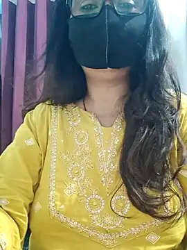 Snapshot of Aishwaryaa_69 chatting on 07-03-26, 02:18 Aishwaryaa 69 online show from 07-03-26, 02:18