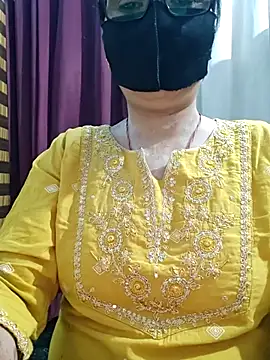 Snapshot of Aishwaryaa_69 chatting on 07-30-26, 05:06 Aishwaryaa 69 online show from 07-30-26, 05:06
