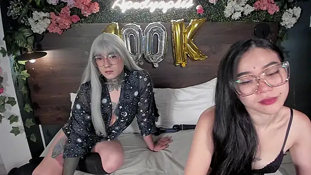 Snapshot of JadeyKhada chatting on 12-02-24, 11:29 JadeyKhada online show from 12-02-24, 11:29