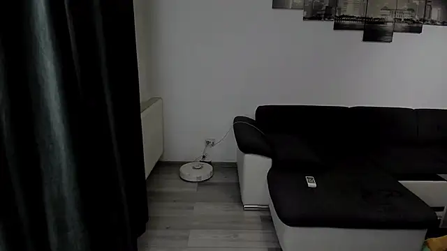 Snapshot of Richarddarell1 chatting on 10-04-25, 04:43 Richarddarell1 online show from 10-04-25, 04:43