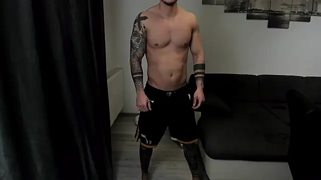 Snapshot of Richarddarell1 chatting on 12-02-25, 06:08 Richarddarell1 online show from 12-02-25, 06:08