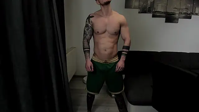 Snapshot of Richarddarell1 chatting on 02-28-26, 06:36 Richarddarell1 online show from 02-28-26, 06:36