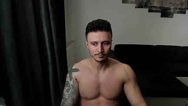 Richarddarell1 online show from 06-09-26, 05:08
