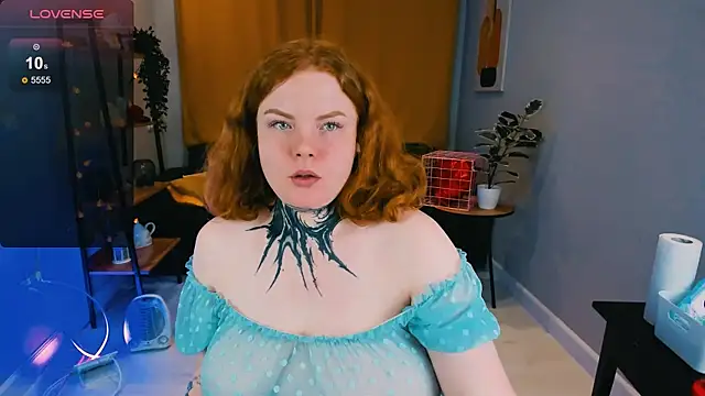 Snapshot of Cassie_xKiss chatting on 02-07-25, 11:34 Cassie xKiss online show from 02-07-25, 11:34