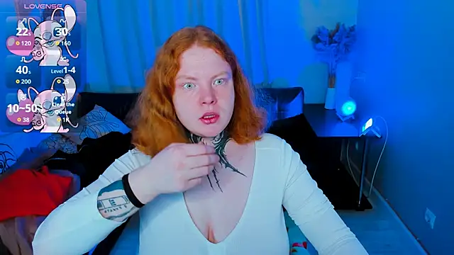 Snapshot of Cassie_xKiss chatting on 11-23-25, 08:30 Cassie xKiss online show from 11-23-25, 08:30