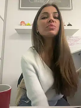 Lanaa19 online show from 12-27-24, 09:50